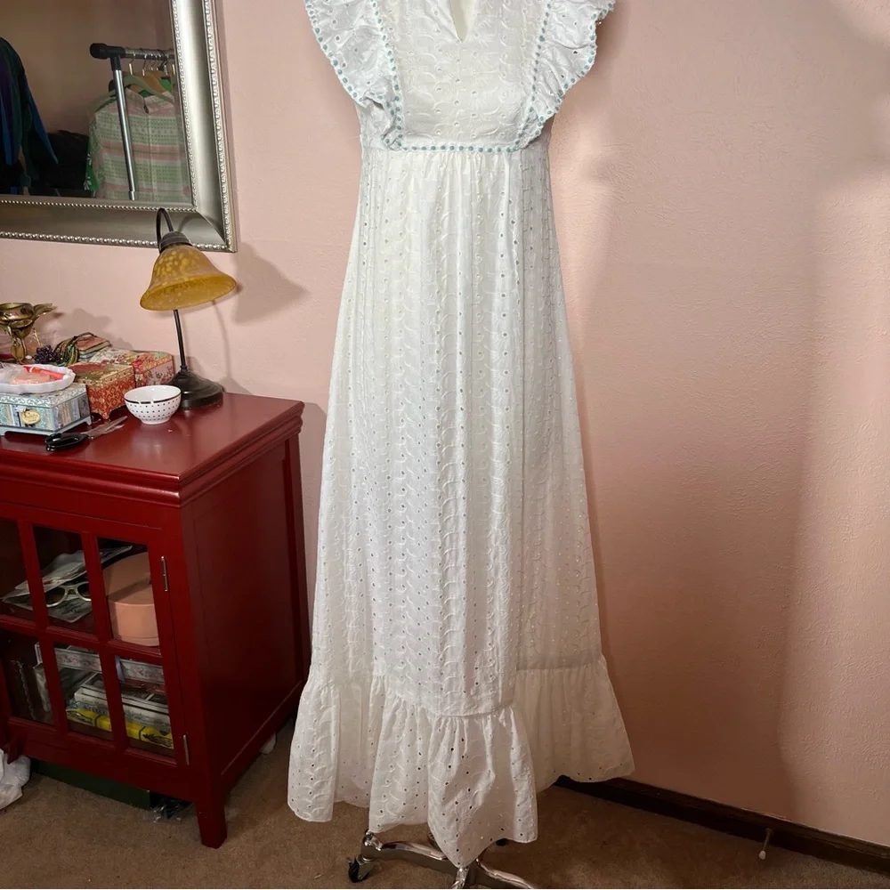 Vintage 60 70 Cottagecore White Eyelet Lace Ruffle Sleeve Praire Maxi Dress - Picture 16 of 17